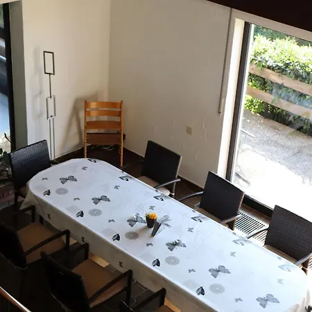 Villa-fuldablick Holiday home Morschen