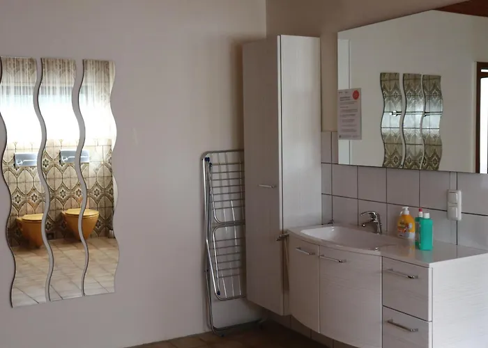 Holiday home Villa-fuldablick Morschen